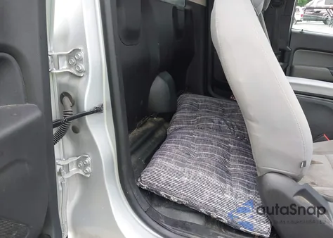 2018 Chevrolet Colorado Wt из США, поврежденный, VIN 1GCHSBEA5J1312384